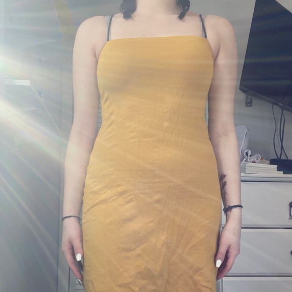 dress - Picture 1 of 1